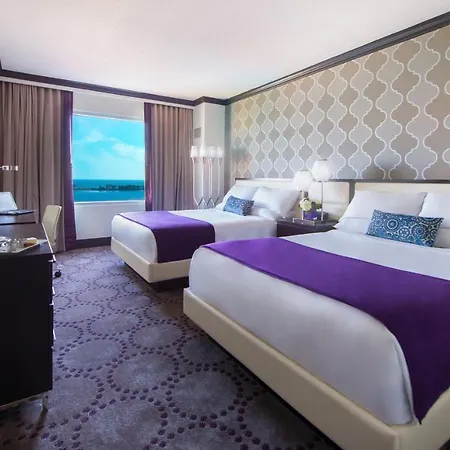 Beautiful Unit In Harrah'S Casino Strip Las Vegas Aparthotel